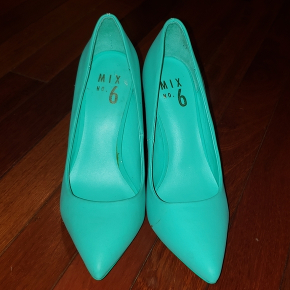 Never worn! - Picture 4 of 5